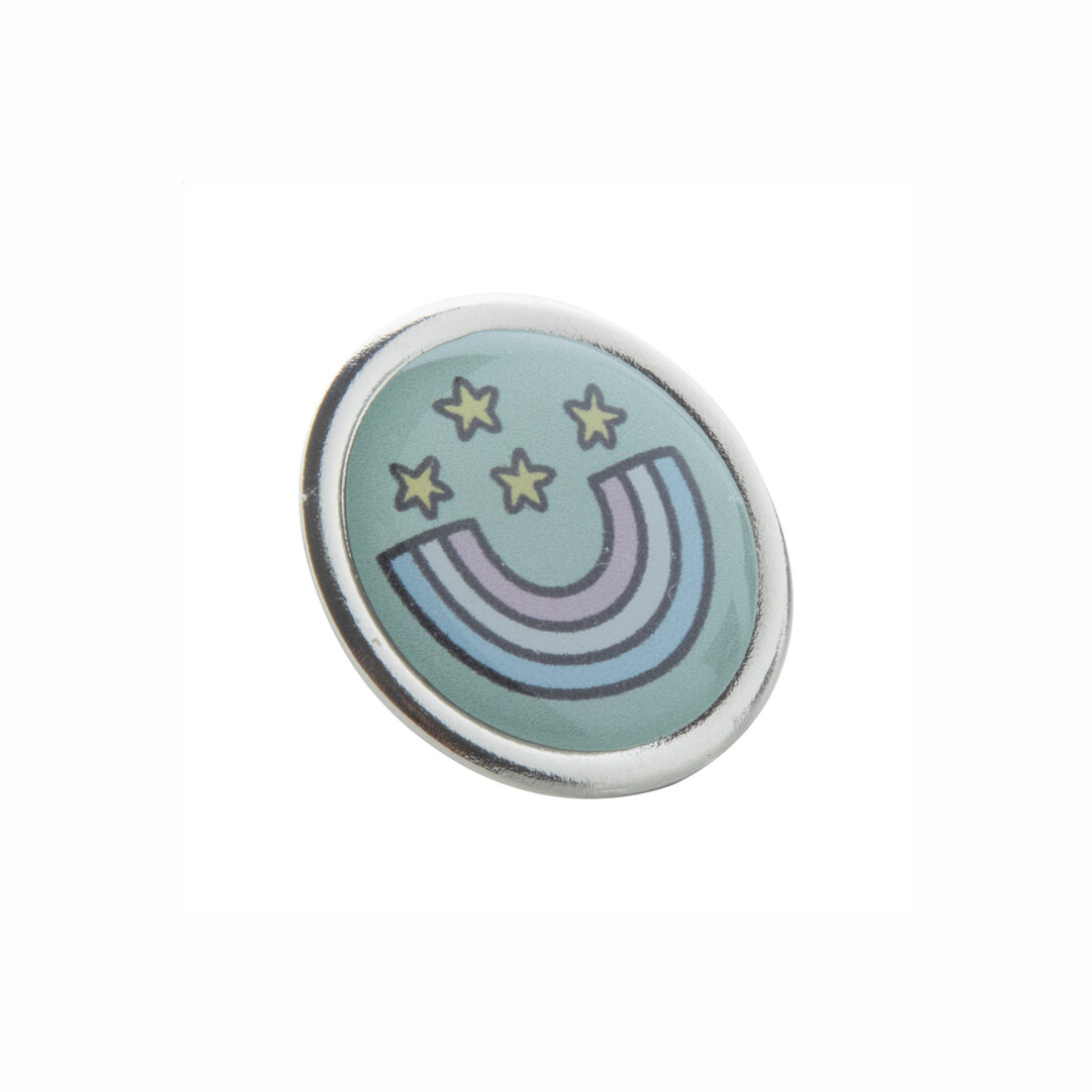 lapel pin read with logo